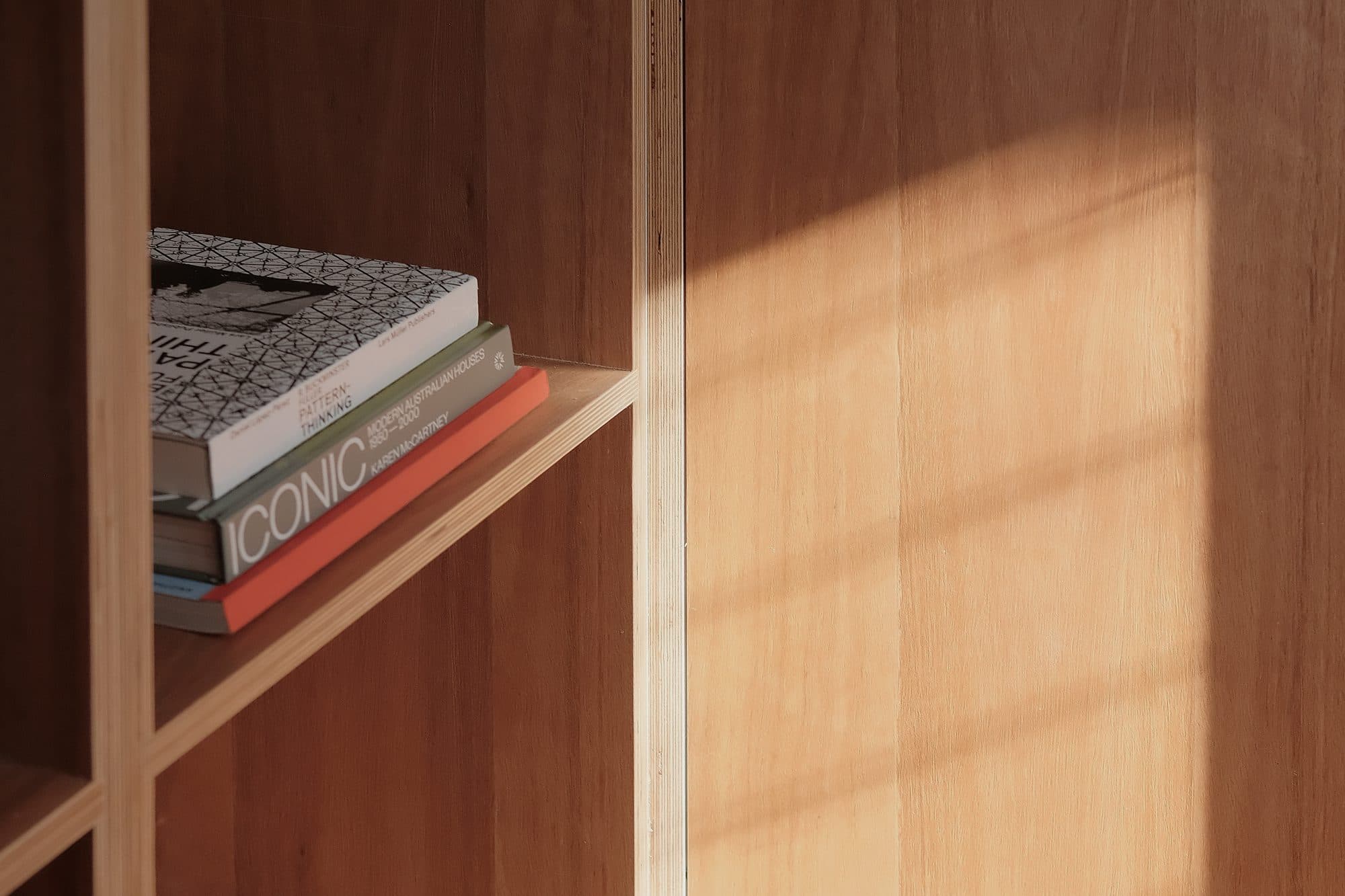 Ensuite at Roberts Street by Decibel Architecture